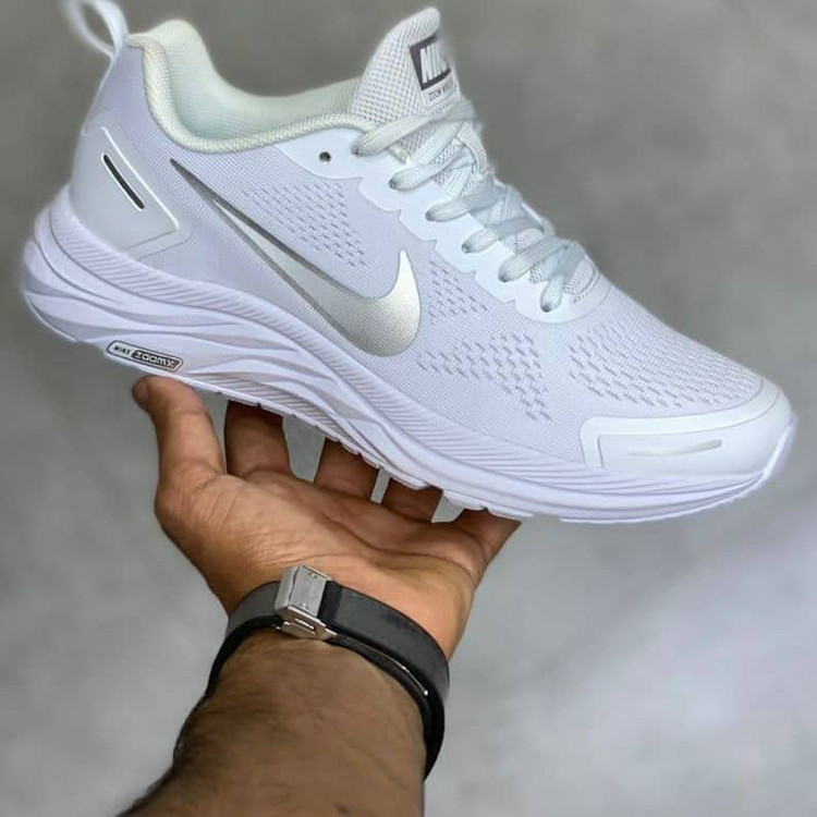 نایکی زوم وینفلو ۹ ایکس مشکی سفید Nike Zoom Winflo 9X